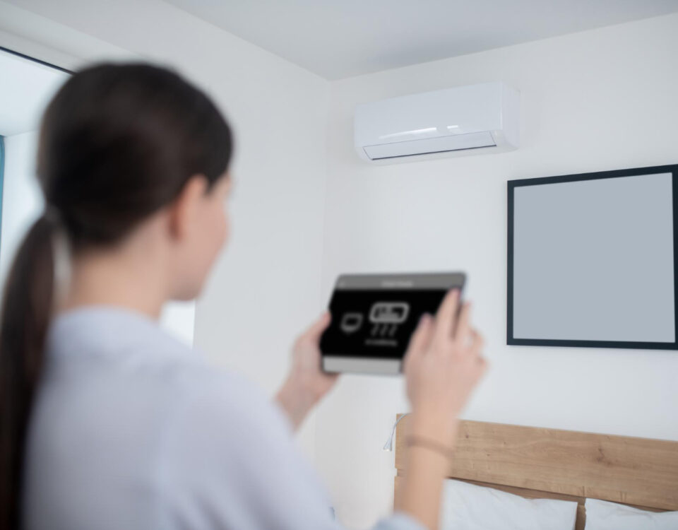 AC
