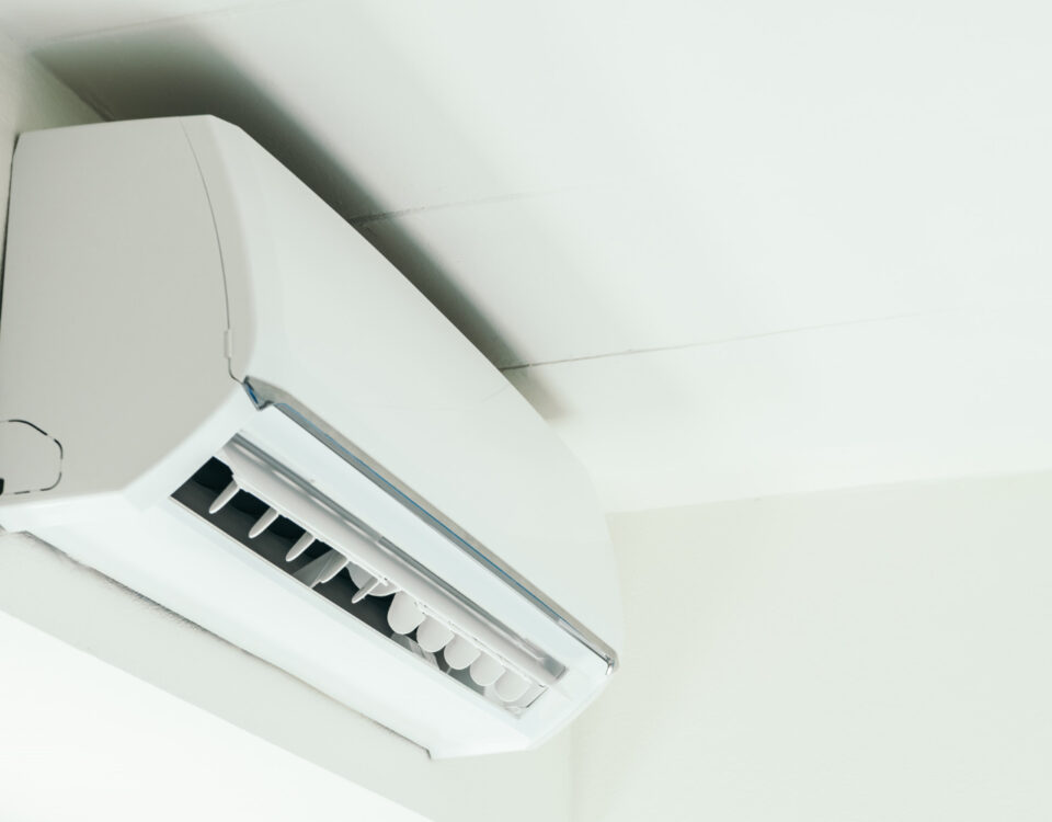 AC